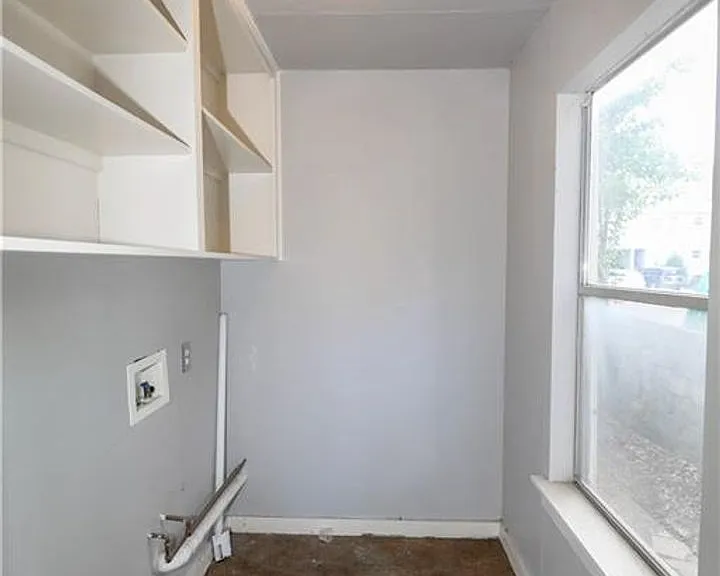 1305 Lorrain St #D — Photo 25