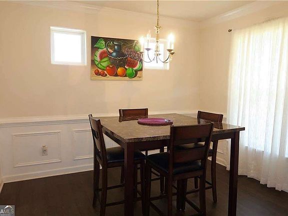 3rd image of 158 Cobbler Cove Dr