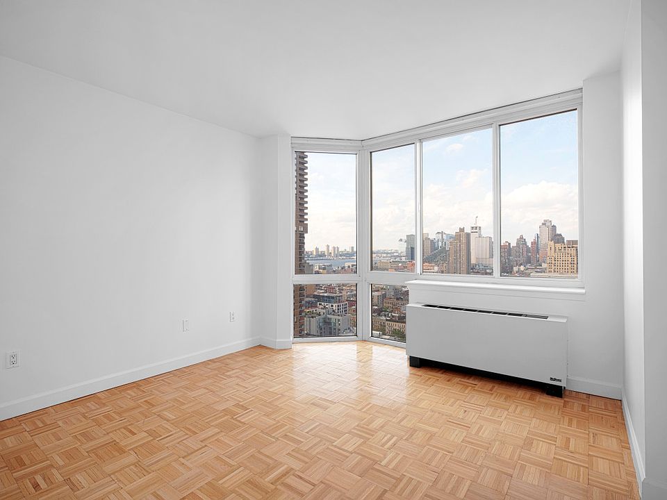 1st image of 420 W 42nd St APT 26E