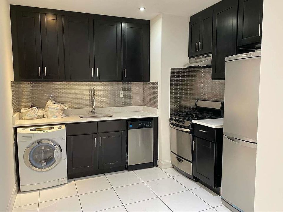 1st image of 350 Manhattan Ave APT 3B