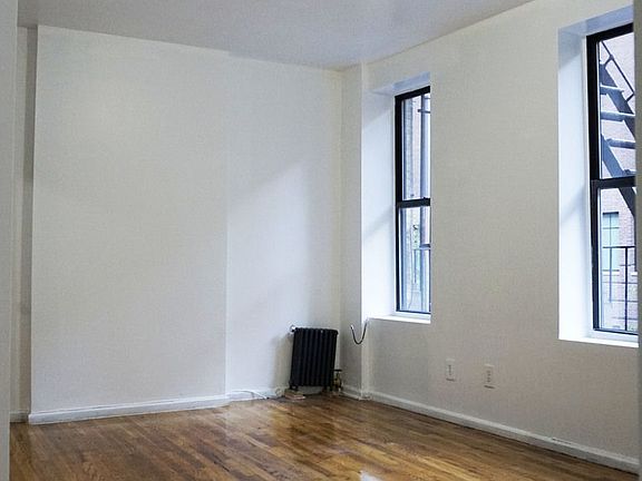 3rd image of 401 E 91st St APT 2