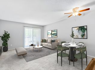 Lakes Edge Apartments, Greensboro, NC 27409