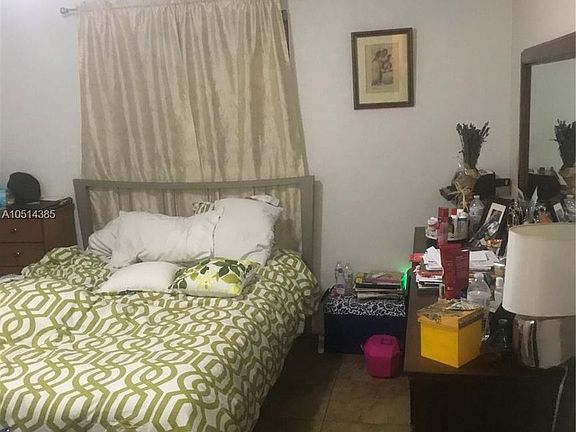 3rd image of 3100 Coral Springs Dr APT 1C