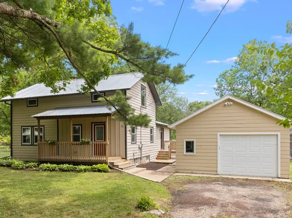 3S051 Glen Dr N, Warrenville, IL 60555