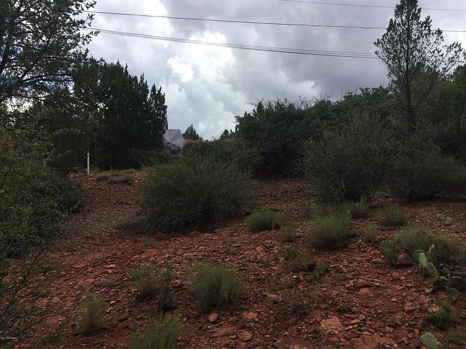 2nd image of 50 Cactus Dr