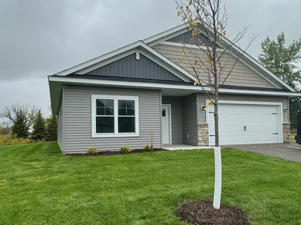 4921 Evergreen Dr N, Hugo, MN 55038