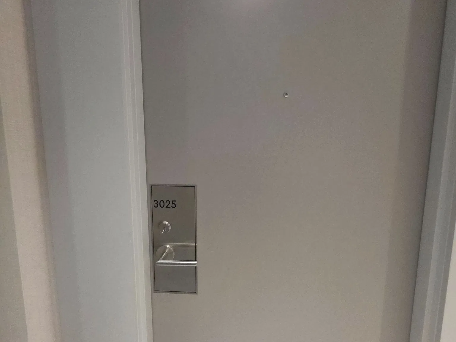 2 bed, $3,100 — Photo 2
