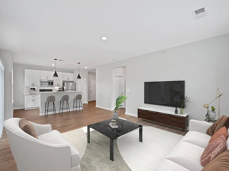 Monmouth Row Apartments — Photo 31