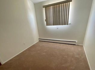 273 Regis Dr, Staten Island, NY 10314