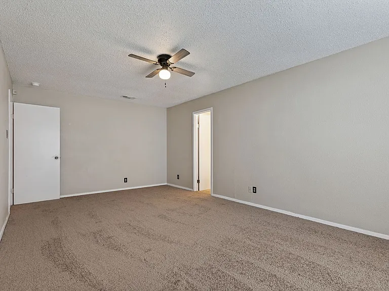 6991 Sunset Village Dr — Photo 15