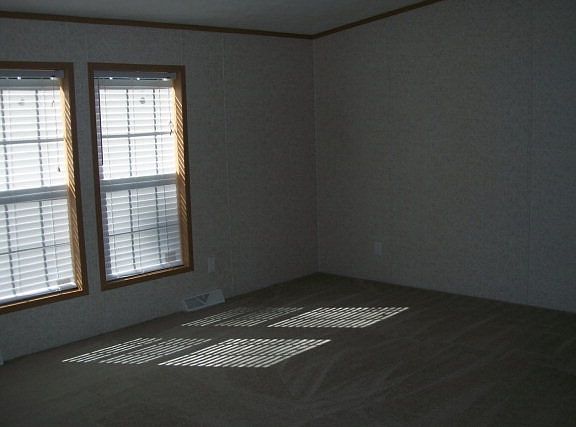 5th image of 12763 Douglas St