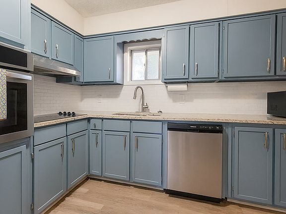 3rd image of 4804 Bruning St