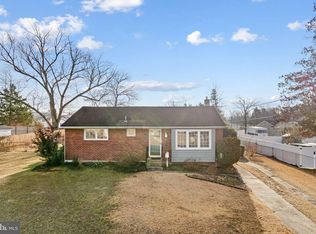 679 Santa Fe Dr, Mantua, NJ 08051