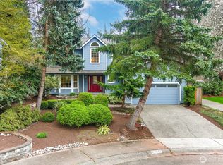 23947 SE 42nd Pl, Issaquah, WA 98029