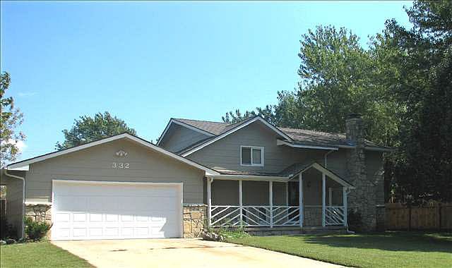 1st image of 332 Driftwood Ct