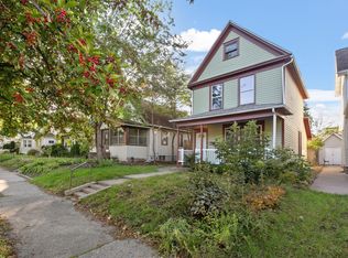 906 Charles Ave, Saint Paul, MN 55104