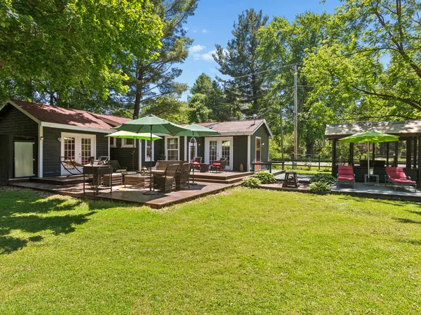 3779 W Glendora Rd, New Troy, MI 49119