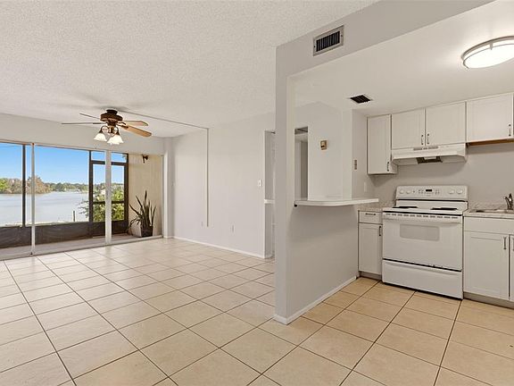 4th image of 574 Orange Dr APT 76