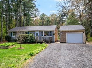 10 Thom Ave, Bourne, MA 02532
