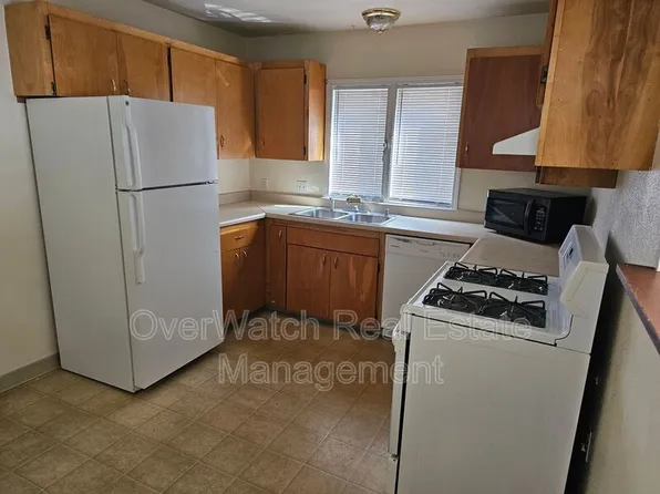1509 W 45th Ave APT 4, Anchorage, AK 99503