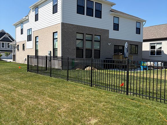 4th image of 10013 Washington Glen Dr