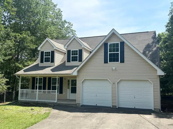 97 Old Stage Rd, Albrightsville, PA 18210