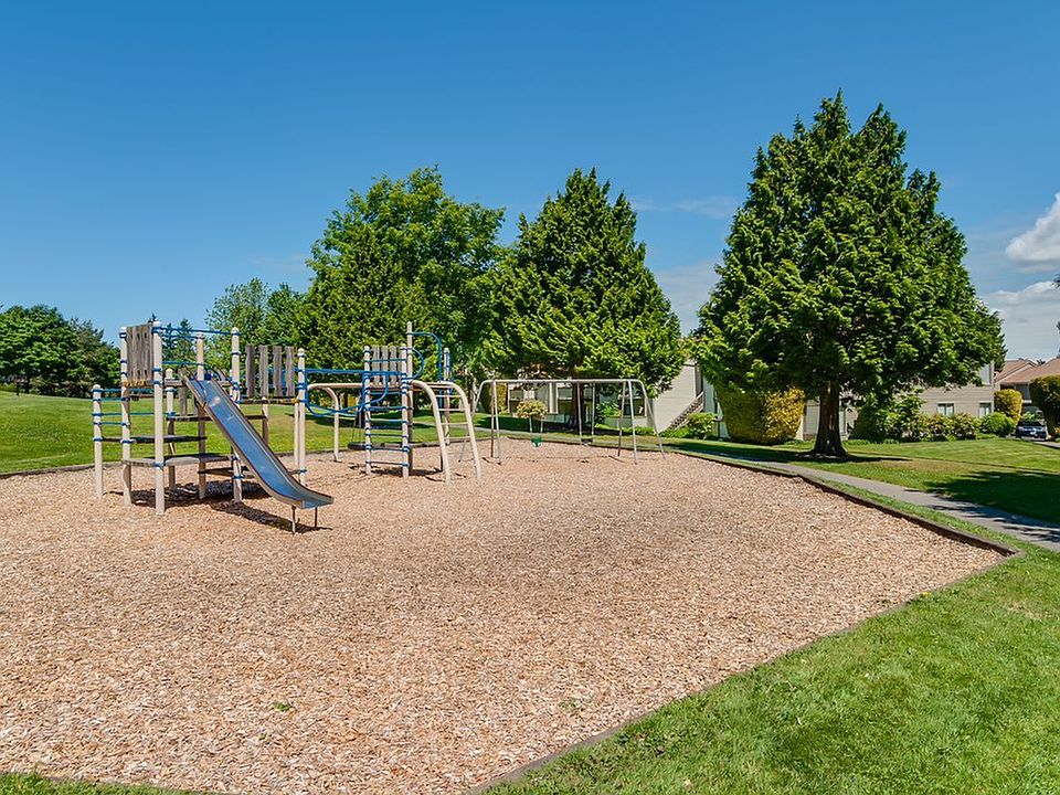 Alderwood Heights 18124 36th Ave W Lynnwood WA Zillow