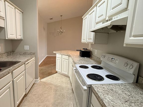 3rd image of 160 Westhaven Dr #12AG