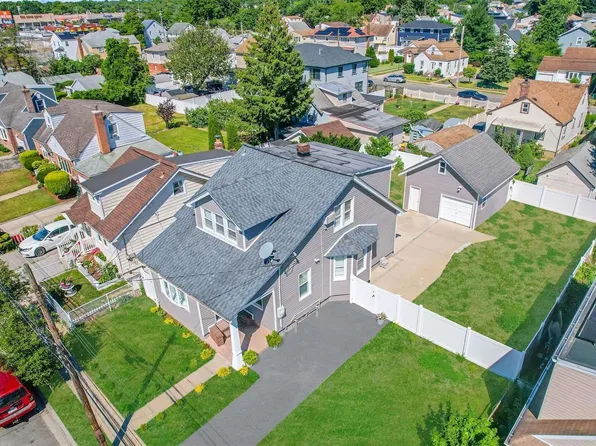 115 Terrace Avenue, Elmont, NY 11003