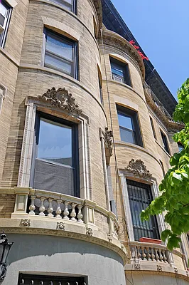 Sold by Corcoran | media 14