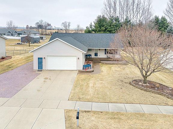 2nd image of 518 Midway DRIVE