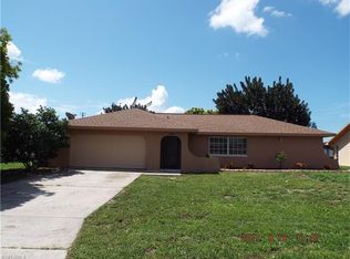 1424 SE 33rd Ter, Cape Coral, FL 33904