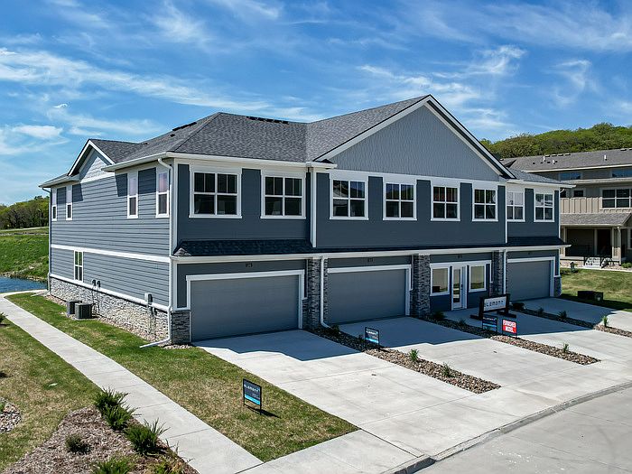 1st image of 10109 Stark Dr