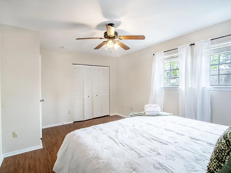 4 Serendipity Ln — Photo 11
