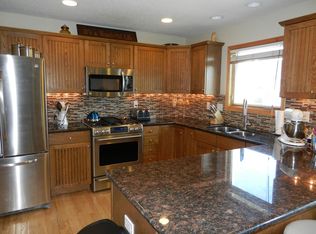 326 Durango Dr, Marion, IA 52302