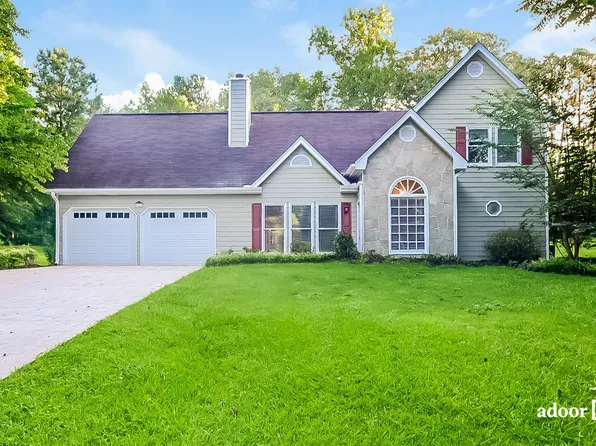 125 Pond Dr, Stockbridge, GA 30281