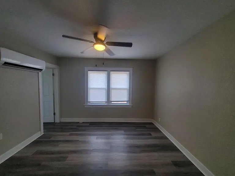 304 S Hydraulic St #1 — Photo 5