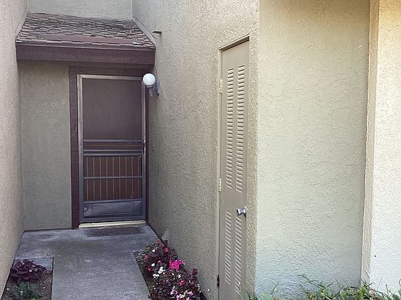 2nd image of 521 Rice Ranch Rd