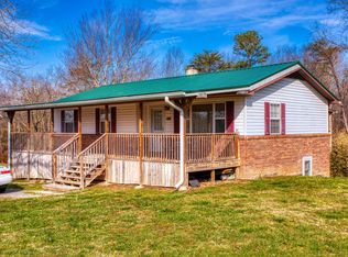 2638 Banner Springs Rd, Jamestown, TN 38556
