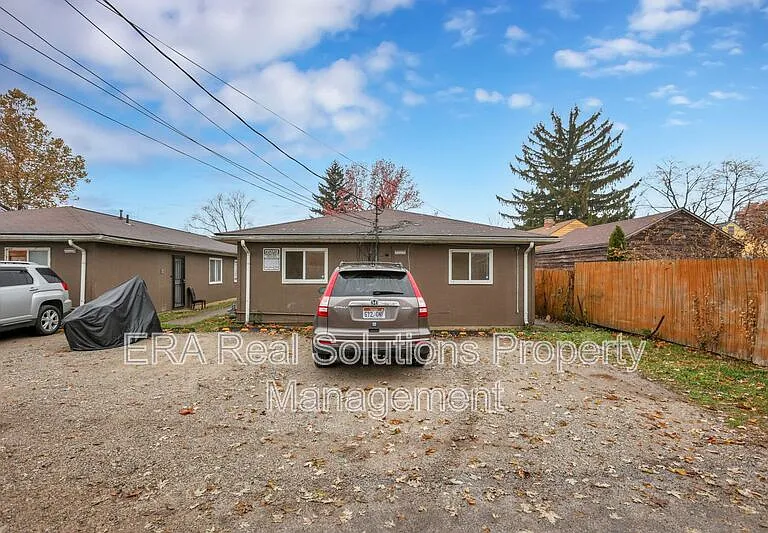 2460 Hiawatha St — Photo 21