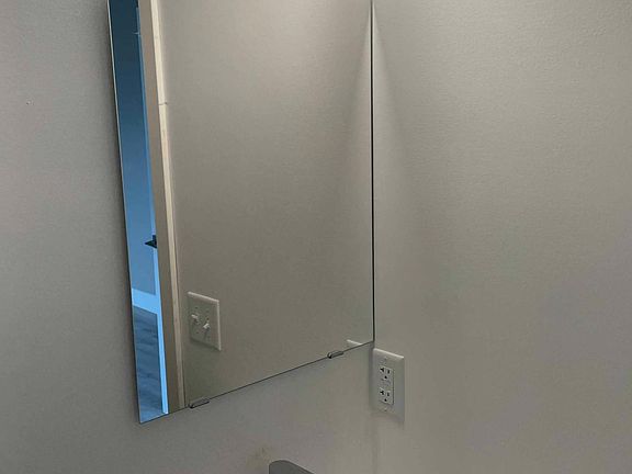 5th image of 704 8th St #106