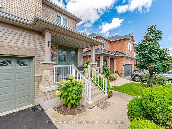 5th image of 30 Maple Beach Cres