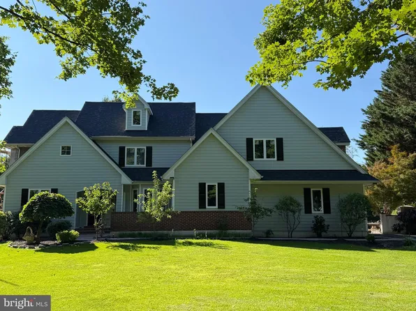 116 Ashford Dr, Chadds Ford, PA 19317