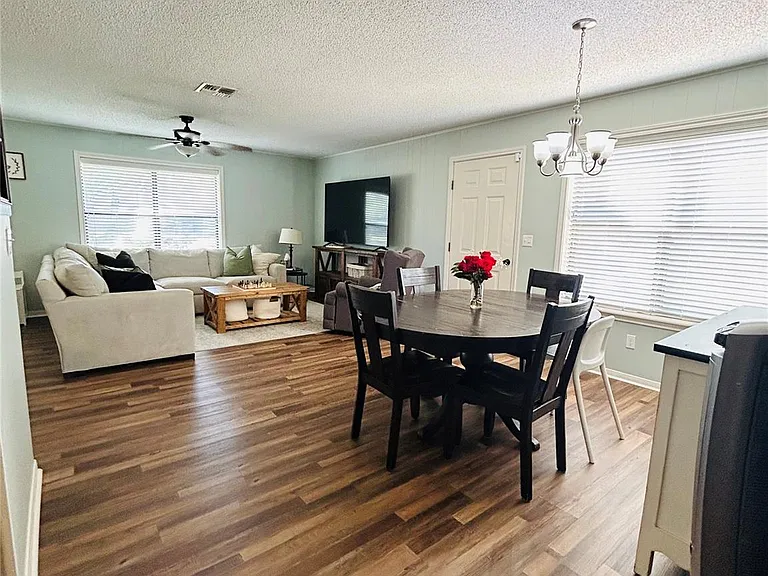 108 Creek Bend Ln — Photo 8