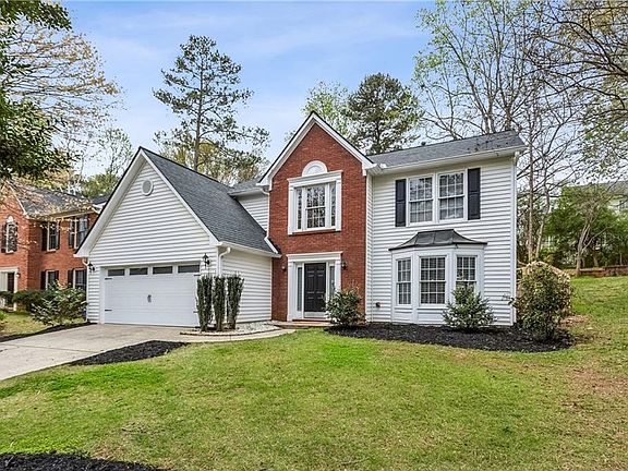 2nd image of 52 Bridle Ln