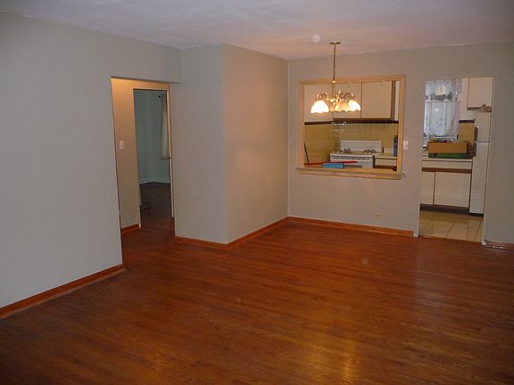 2nd image of 1108 N Harlem Ave APT 2
