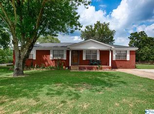 17201 Ferry Rd, Athens, AL 35611