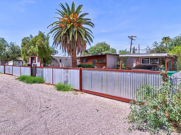 2nd image of 4621 N Camino Feliz