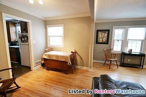 5th image of 4256 Toledo Ave S