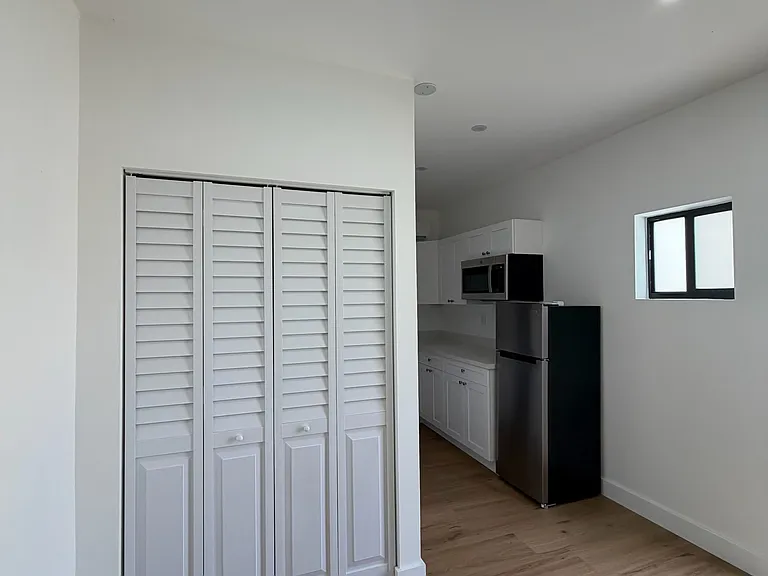 11521 SW 81st Ter #110 — Photo 3